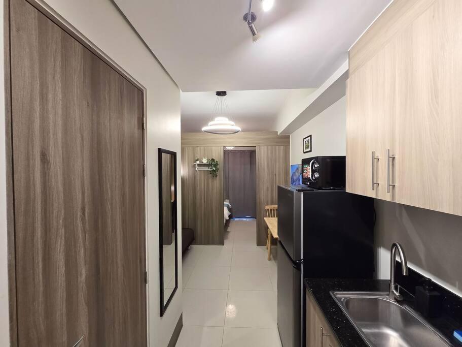 1Br Unit Condotel W Balcony Fame Residences -Fm38 Manila Exterior photo